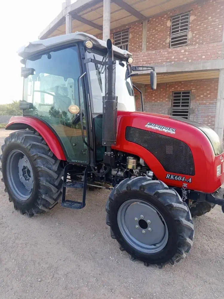 تراکتور چهارسیلندر جفت کابین دار فول آپشن خشک|خودرو سنگین|ایرانشهر, |دیوار