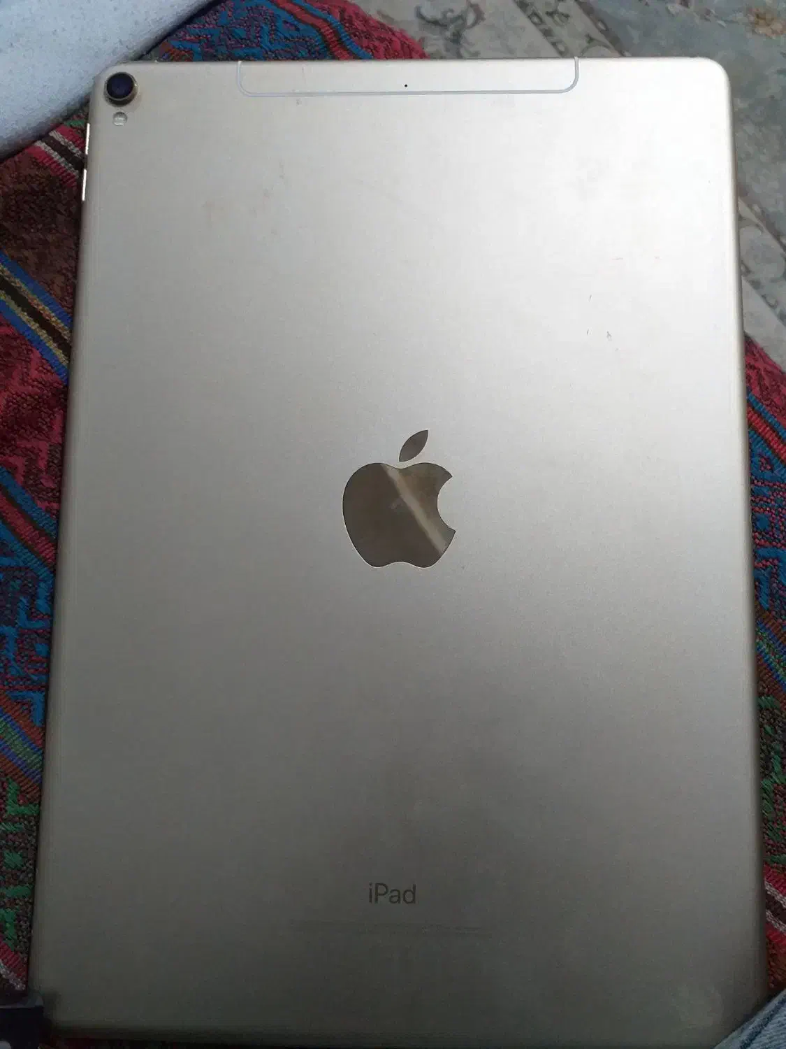 ایپد پرو|تبلت|هشتگرد, مدرس|دیوار