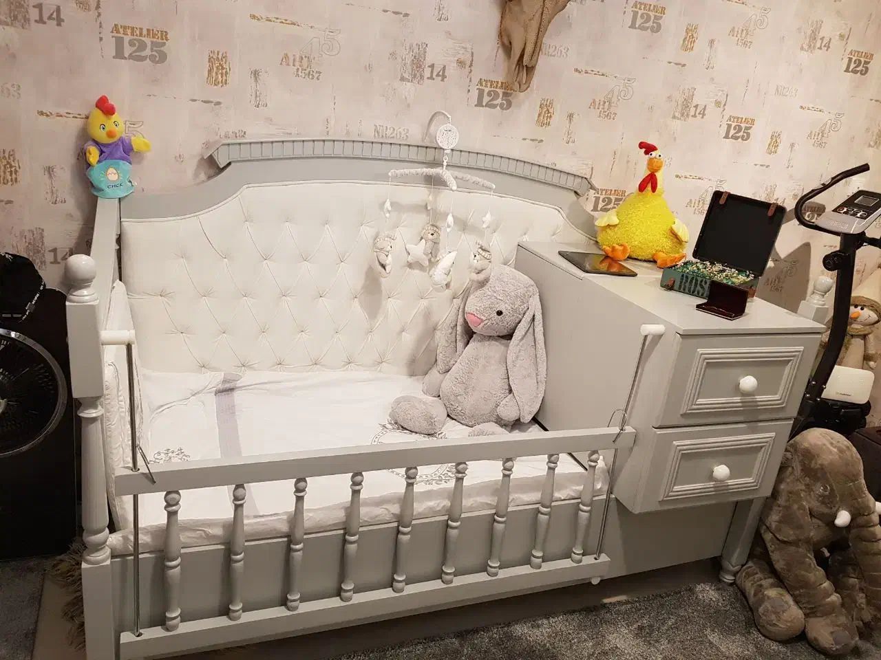 تخت کودک با کیفیت|تخت و صندلی بچه|مشهد, دانشجو|دیوار