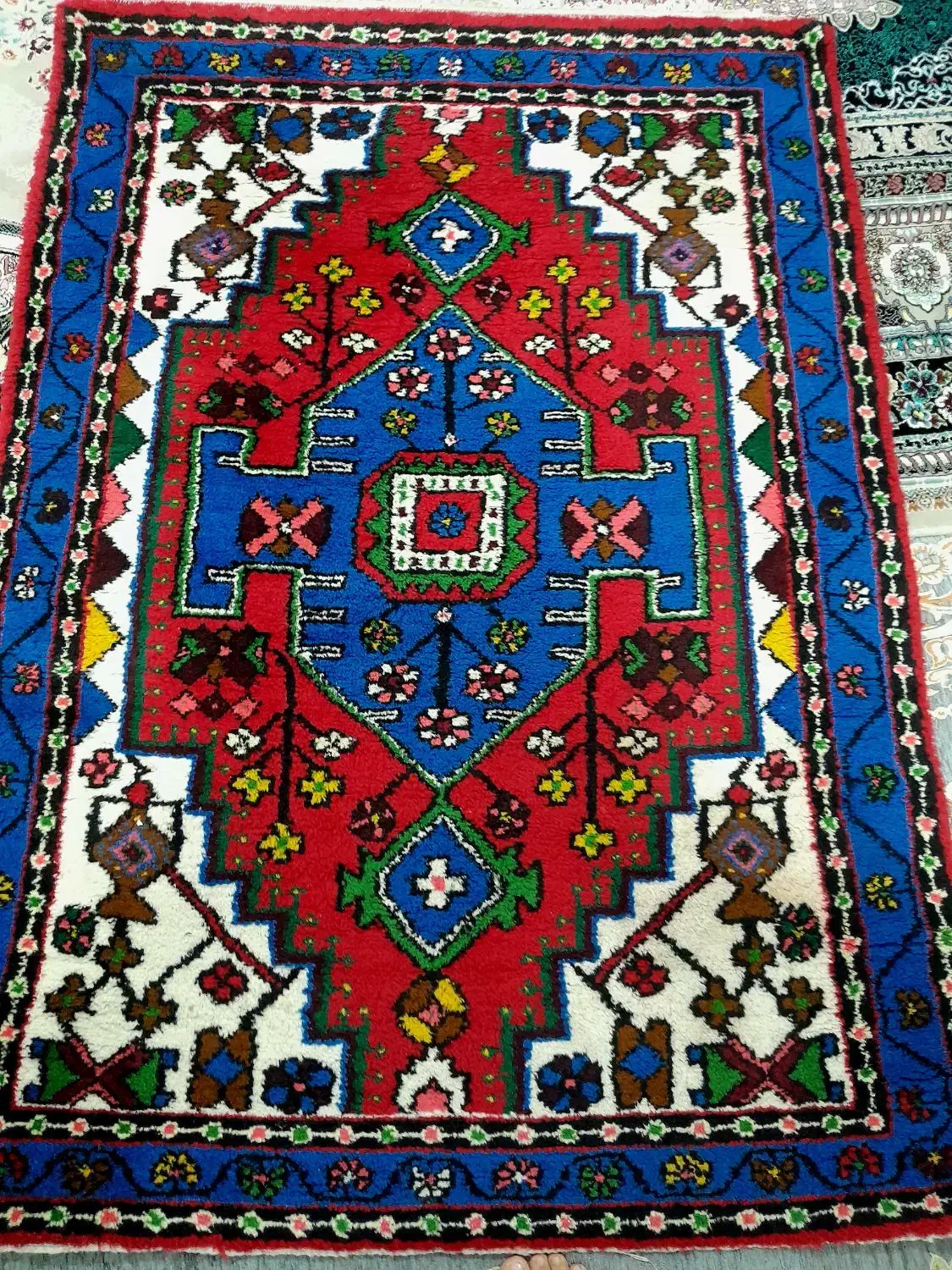 فرش دستباف|فرش|تهران, قصر فیروزه ۱|دیوار