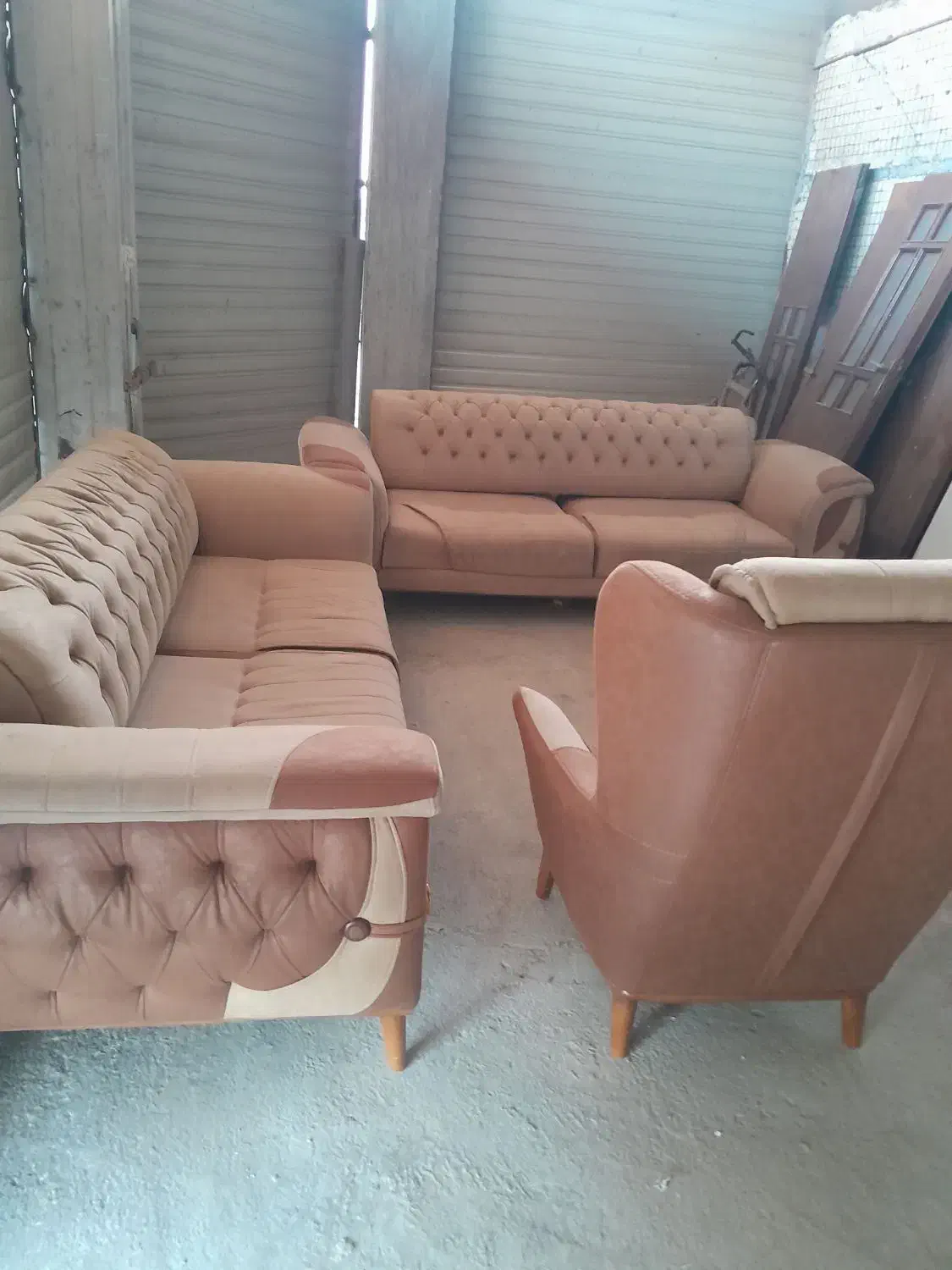 مبلمان تخت شو|مبلمان خانگی و میز عسلی|ساری, |دیوار