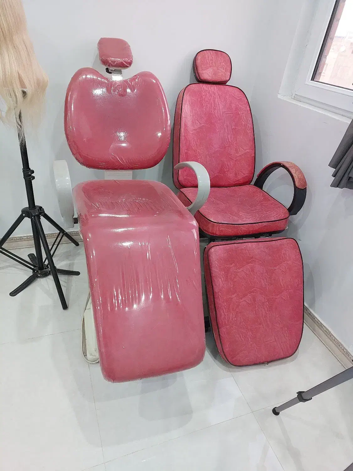 فروش صندلی وکلاهگیس وموهای متری|آرایشگاه و سالنهای زیبایی|نظرآباد, نظرآباد|دیوار