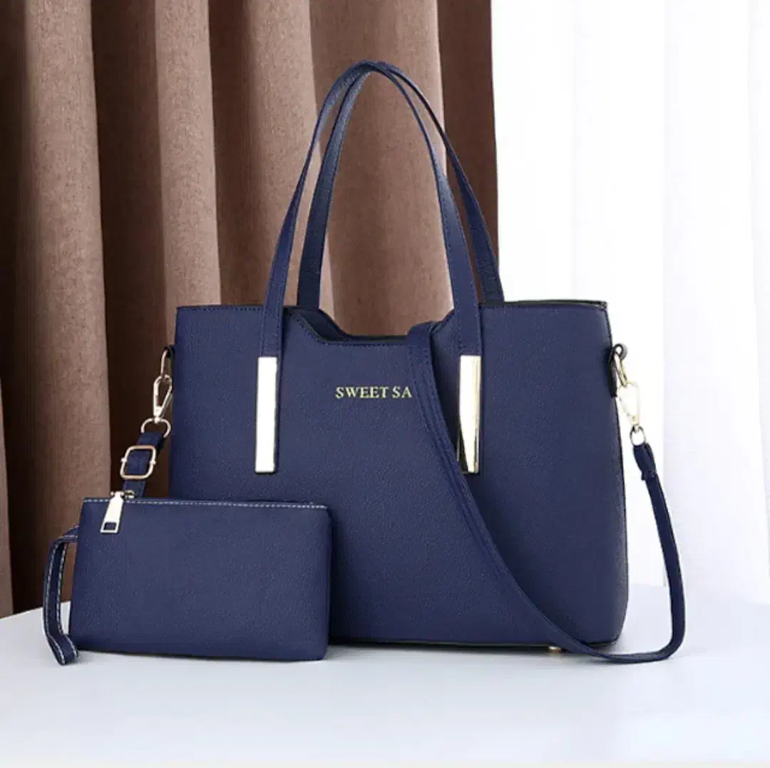 یک عدد کیف زنانه پیدا شده . حاوی پول و طلا|کیف، کفش، کمربند|خرم‌آباد, |دیوار