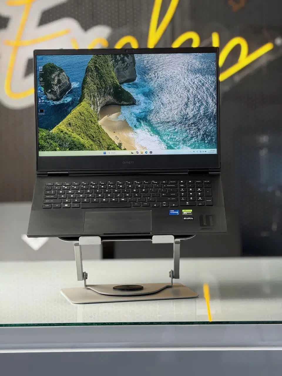 لپتاپ گیمینگ HP Omen 16/I7-14650HX/RTX4070/240HZ|رایانه همراه|تهران, شیراز|دیوار