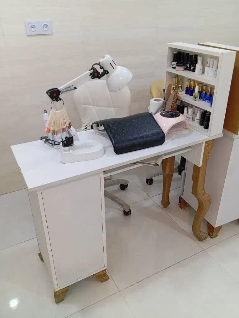 نیازمند ناخنکار در سالن زیبایی|استخدام درمانی، زیبایی، بهداشتی|بوشهر, |دیوار