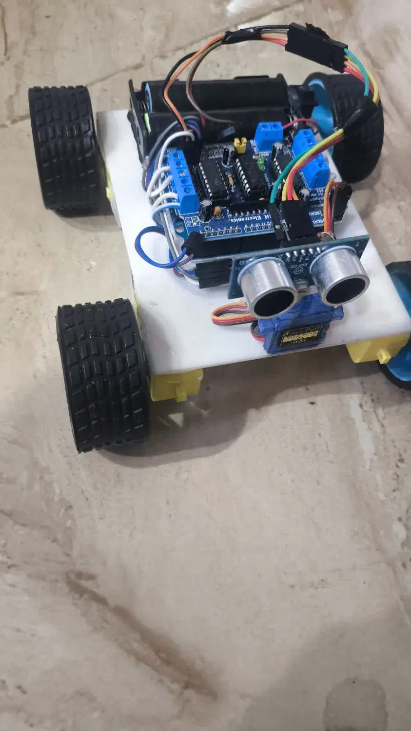 ربات بلوتوثی کنترل از طریق گوشی و هم خودکار|اسباببازی|ایذه, |دیوار