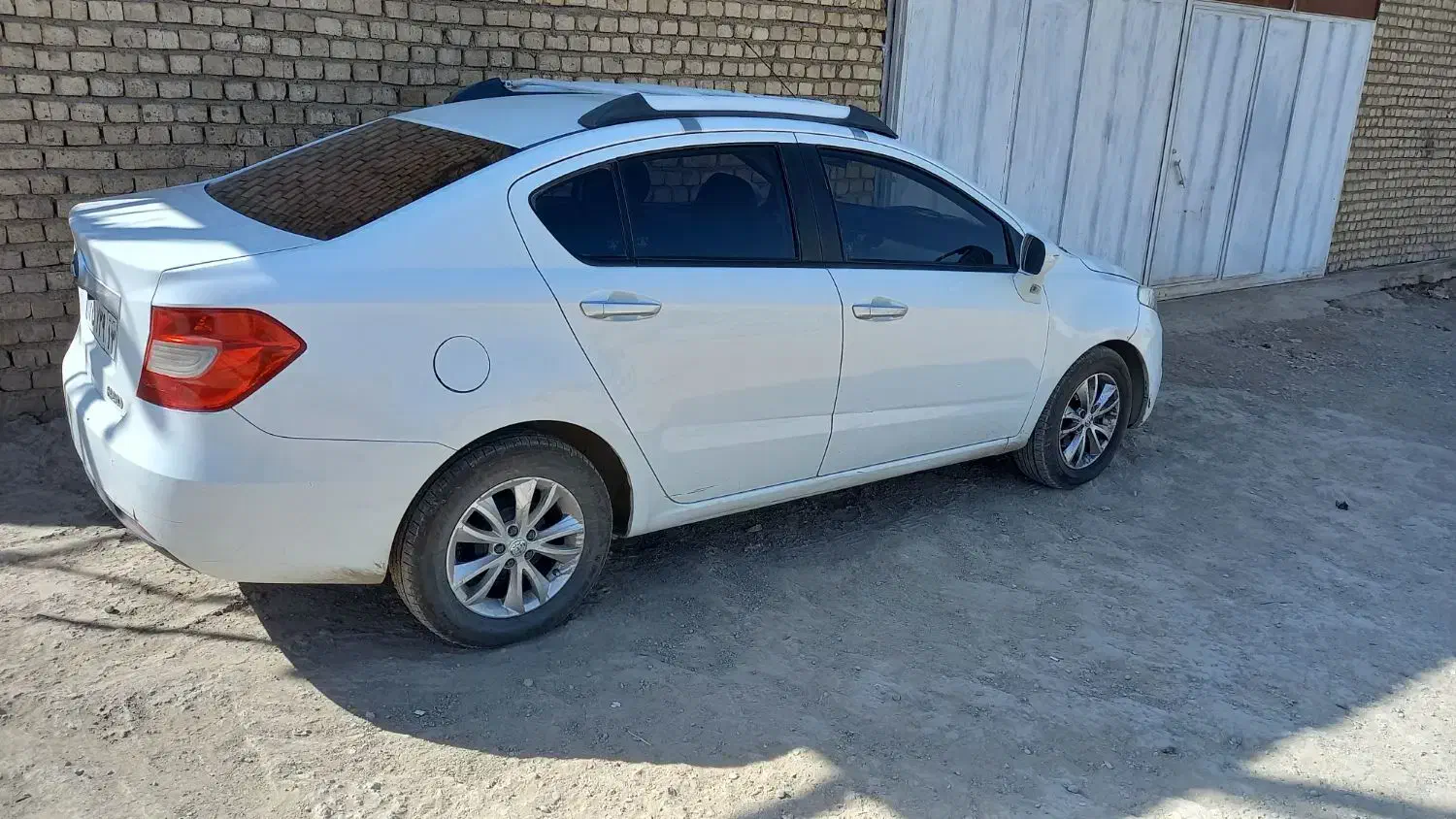 برلیانس۲۳۰ اتومات|خودرو سواری و وانت|اصفهان, قهجاورستان|دیوار