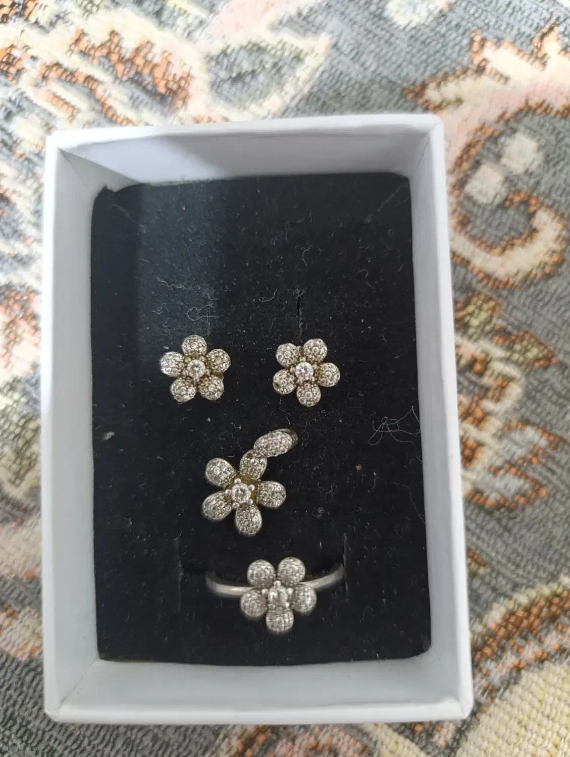 نیم ست نقره|جواهرات|بیرجند, |دیوار