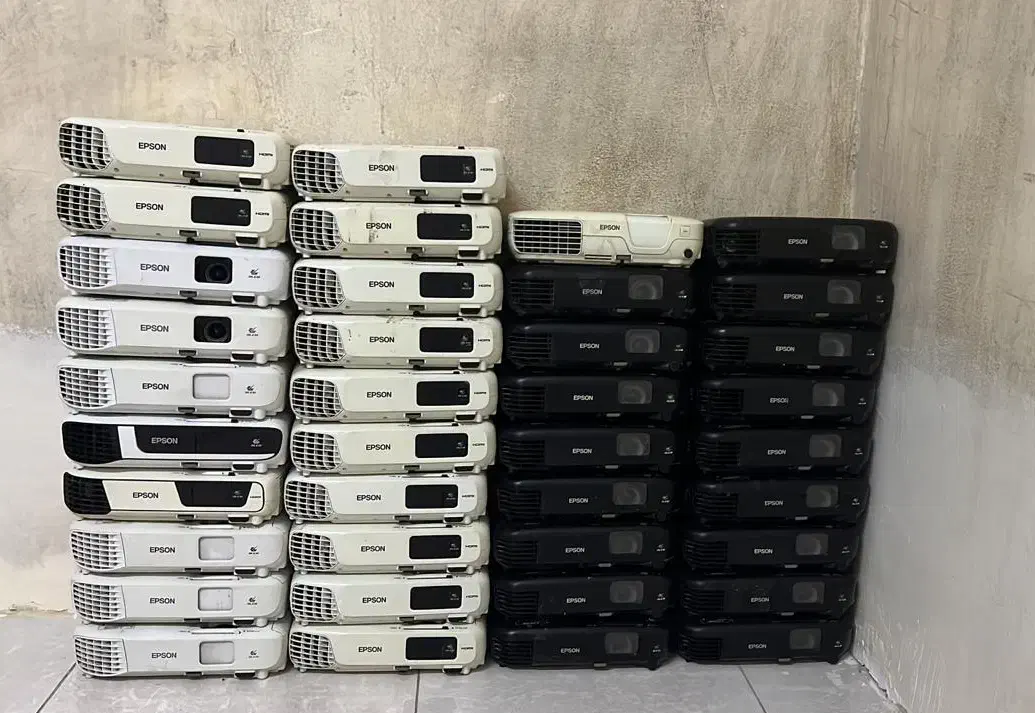 اجاره ویدیو پروژکتو (دیتاشو)|تلویزیون و پروژکتور|تهران, صادقیه|دیوار