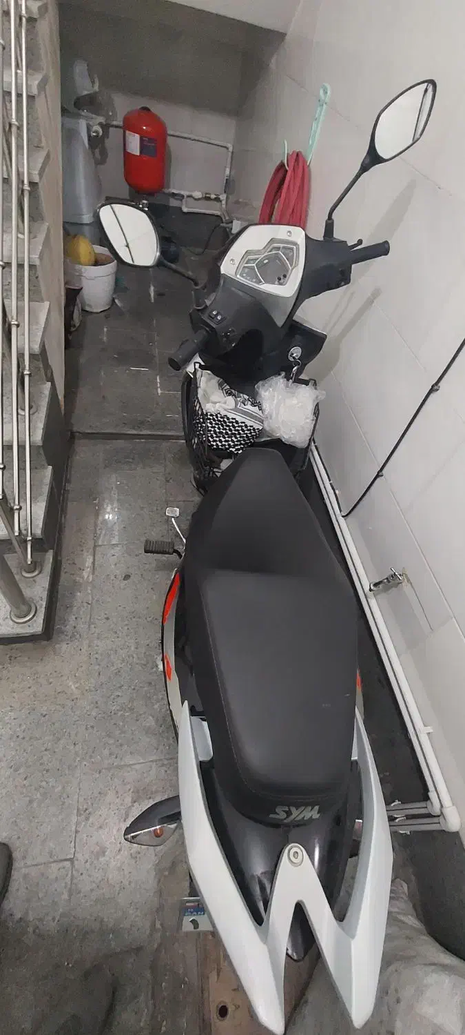 موتور شوکا ۱۳۰ تایوانی|موتورسیکلت|ابریشم, |دیوار