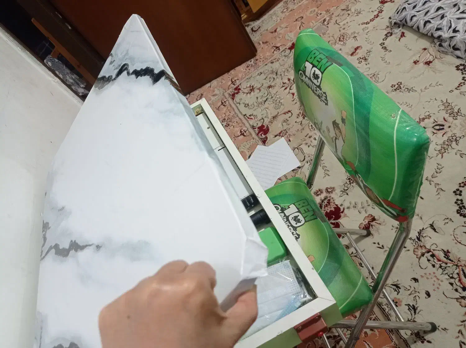 میز تحریر|میز تحریر و کامپیوتر|اسفراین, |دیوار