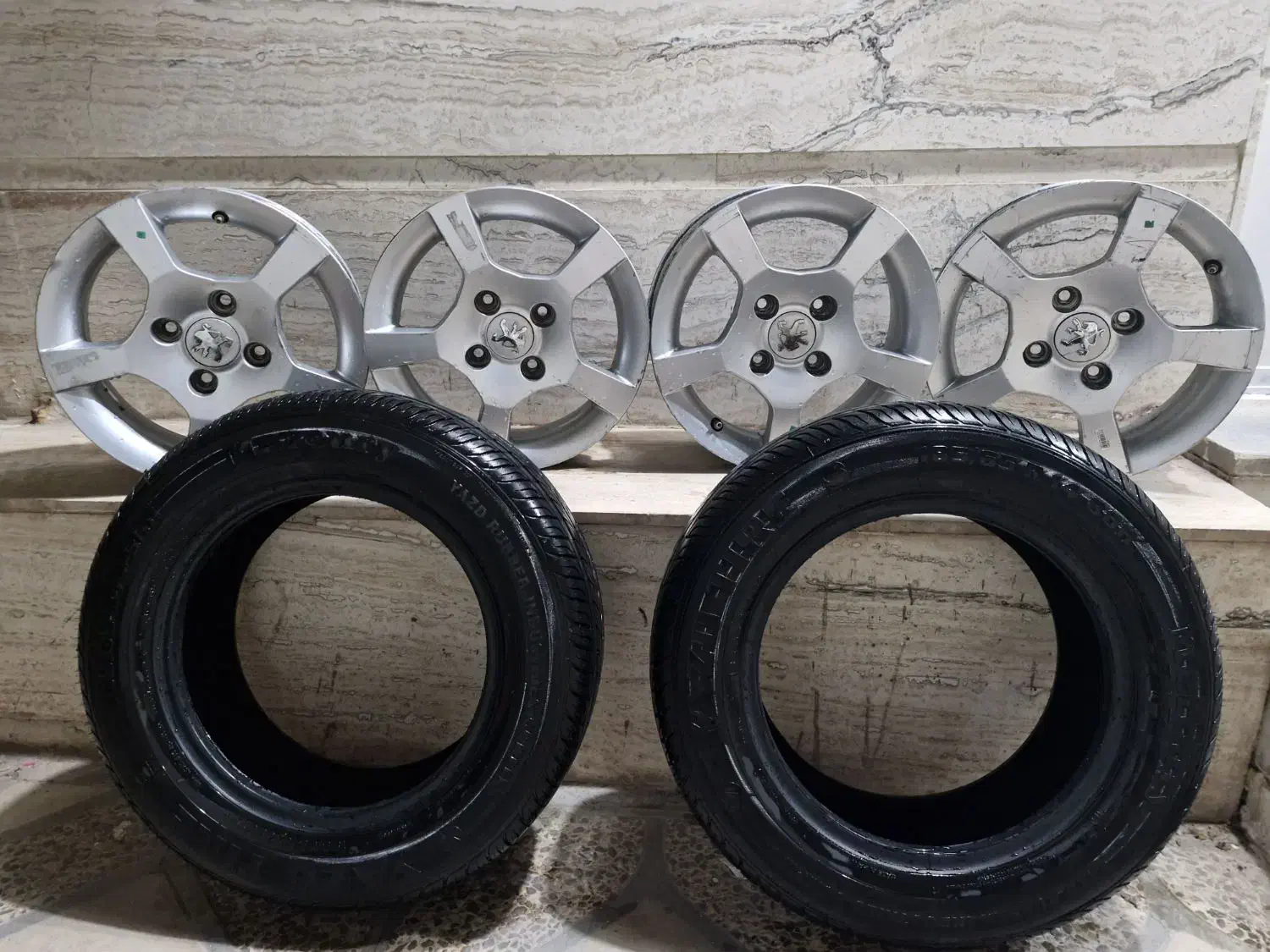 دو عدد لاستیک یزدوچهار عددرینگ پنج پر|قطعات یدکی و لوازم جانبی|سیرجان, |دیوار