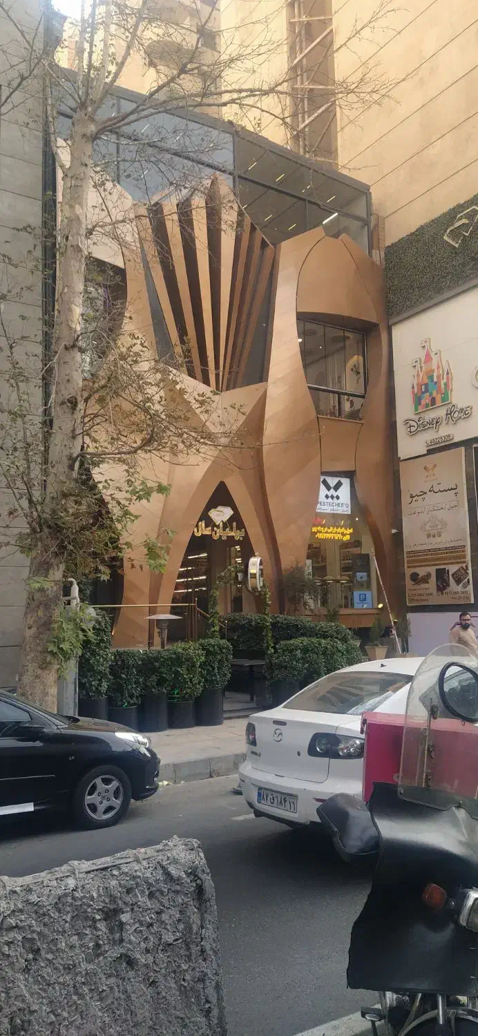 اجاره مغازه با متراژهای مختلف|اجارهٔ مغازه و غرفه|تهران, زعفرانیه|دیوار