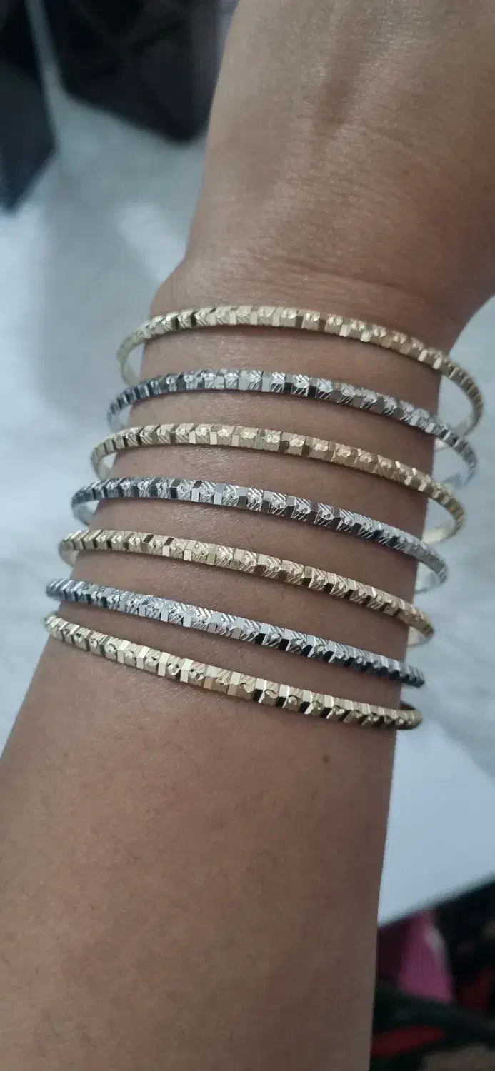 اکسورری کاملا نو خریداری شده استفاده نشده|بدلیجات|بندر انزلی, معلم|دیوار