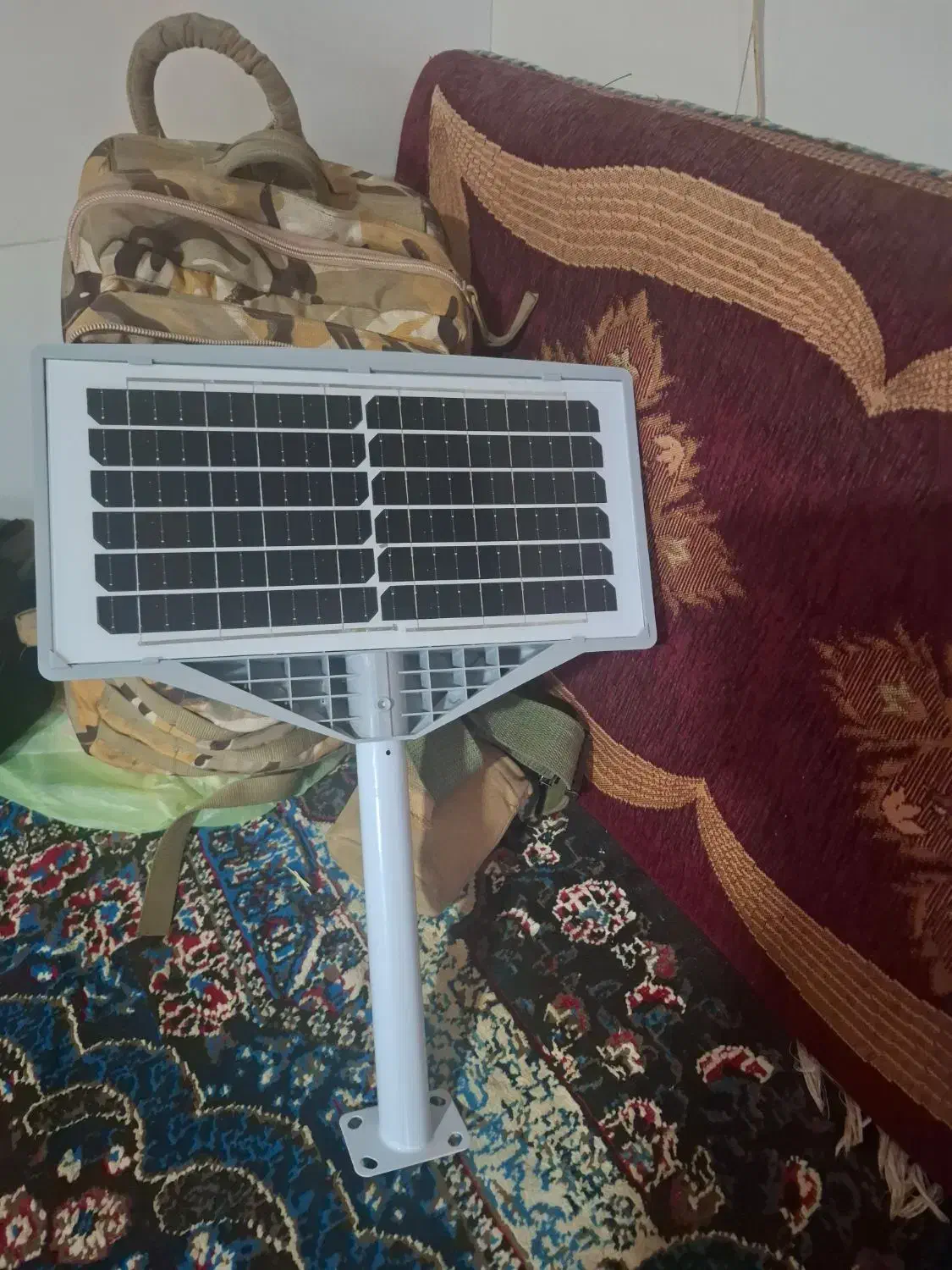 فروش پنل خورشیدی با یک سال ضمانت|لامپ و چراغ|خرمآباد, |دیوار