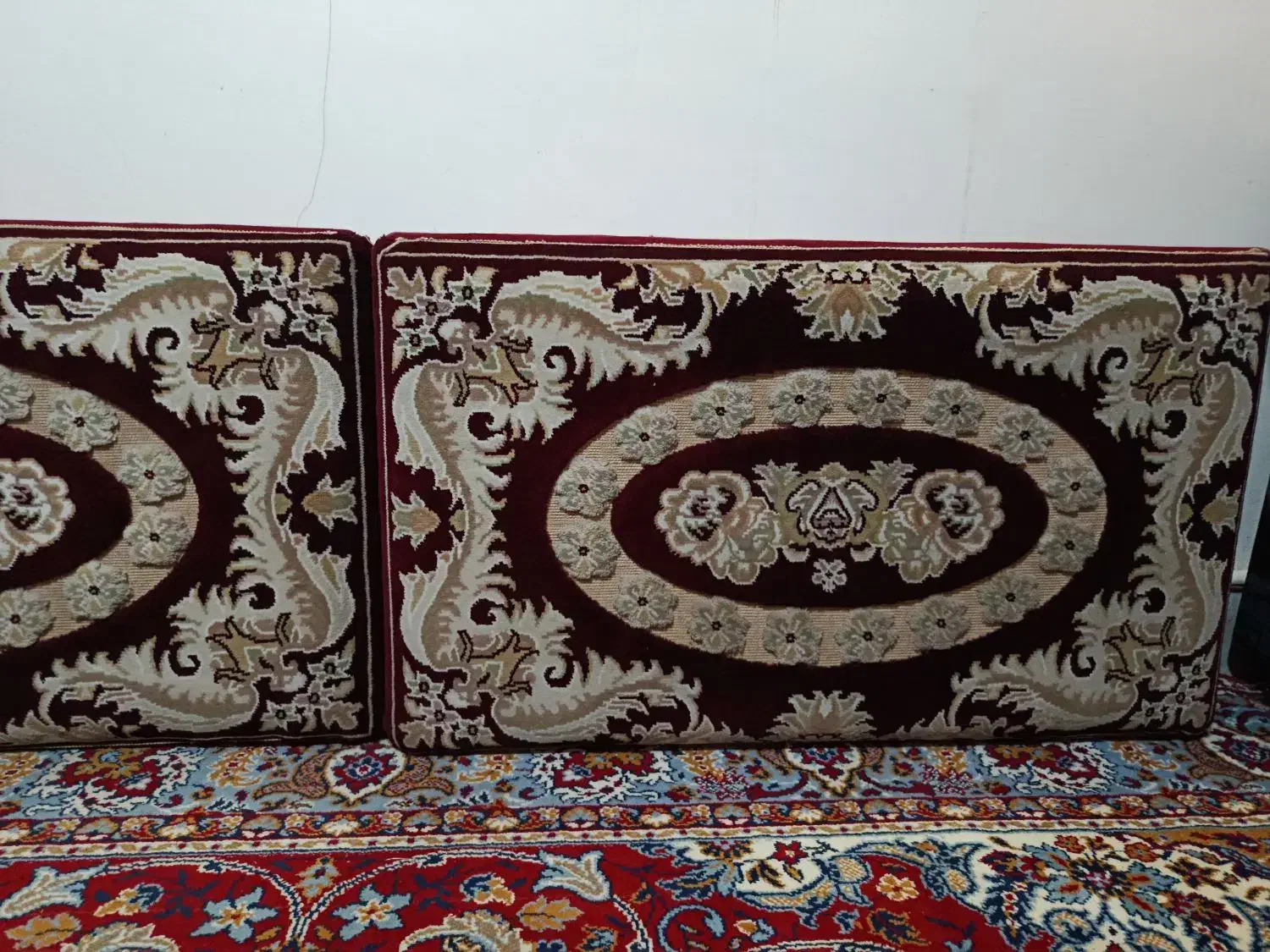 پشتی|پشتی|قم, آزادگان|دیوار