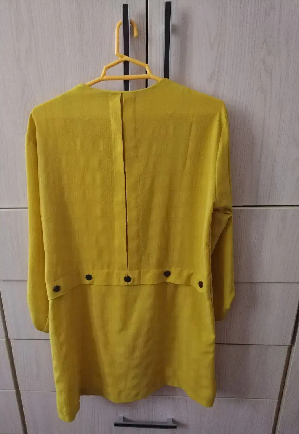 چند تا مانتو، عکس ها را ورق بزنید|لباس|کرمانشاه, |دیوار