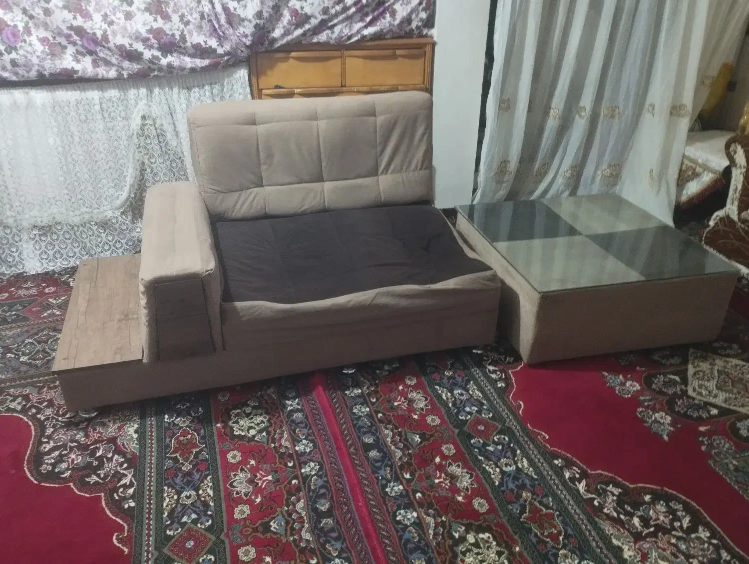 مبل کامل همراه با میز|مبلمان خانگی و میز عسلی|مینودشت, |دیوار