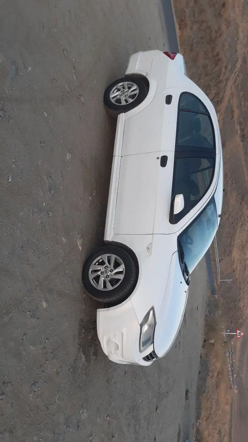 ساینا|خودرو سواری و وانت|ملایر, |دیوار