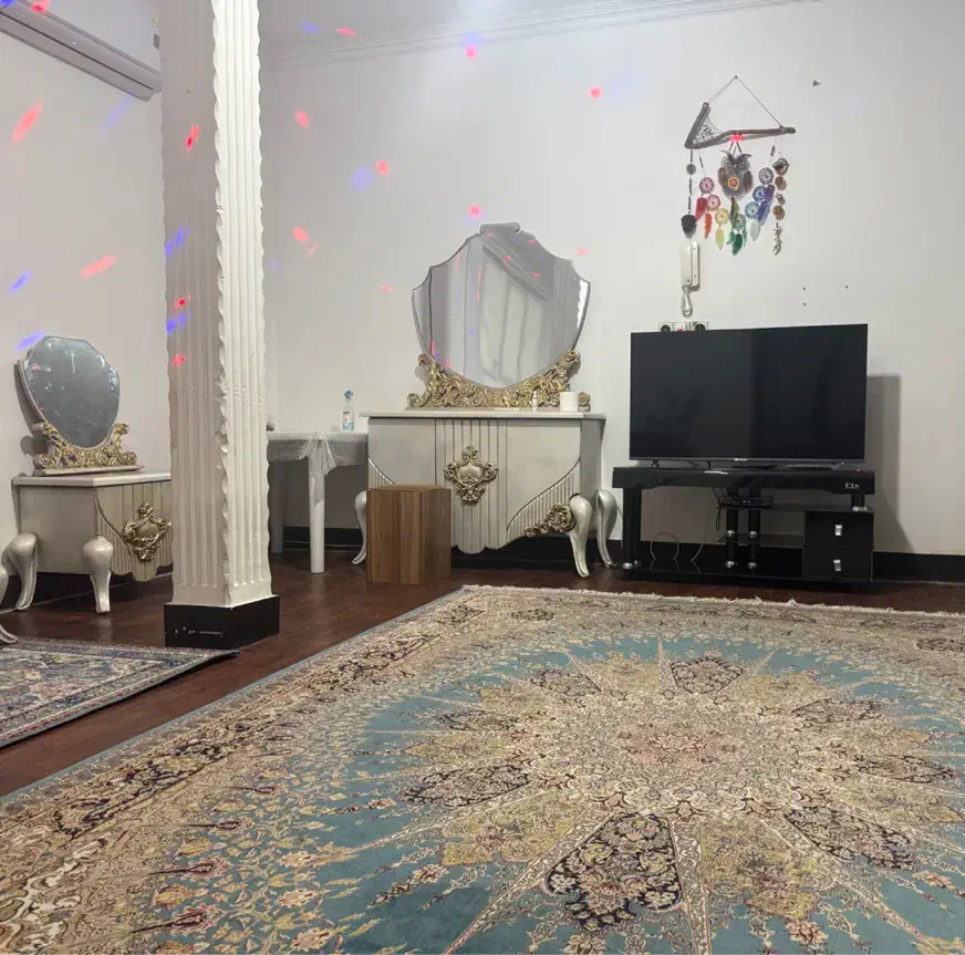 اجاره روزانه آپارتمان 100 متری فول امکانات|اجارهٔ کوتاه‌مدت آپارتمان و سوئیت|سیرجان, |دیوار