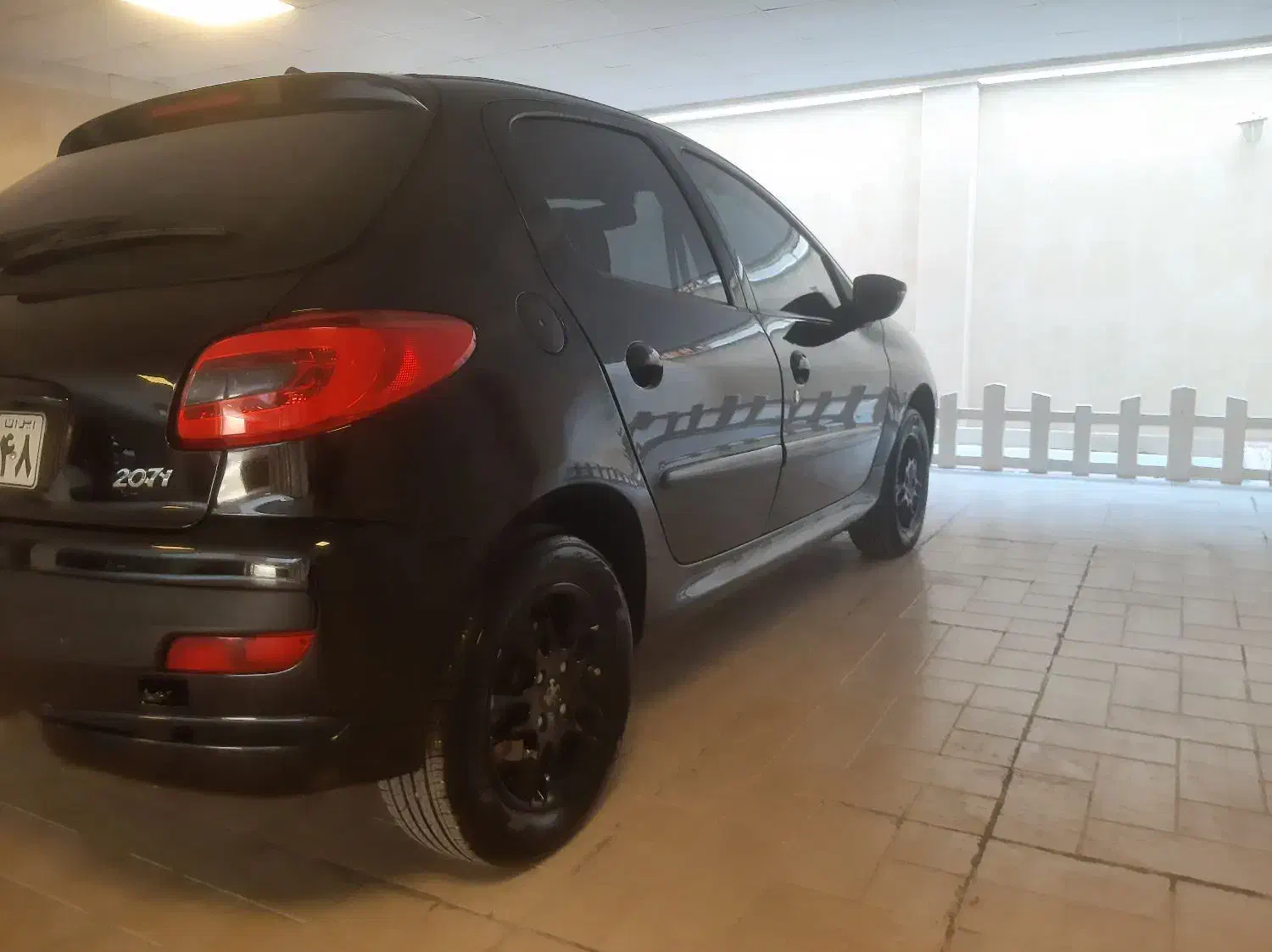 207 اتوماتیک پانا ۸۵ گانه esp|خودرو سواری و وانت|بوشهر, |دیوار