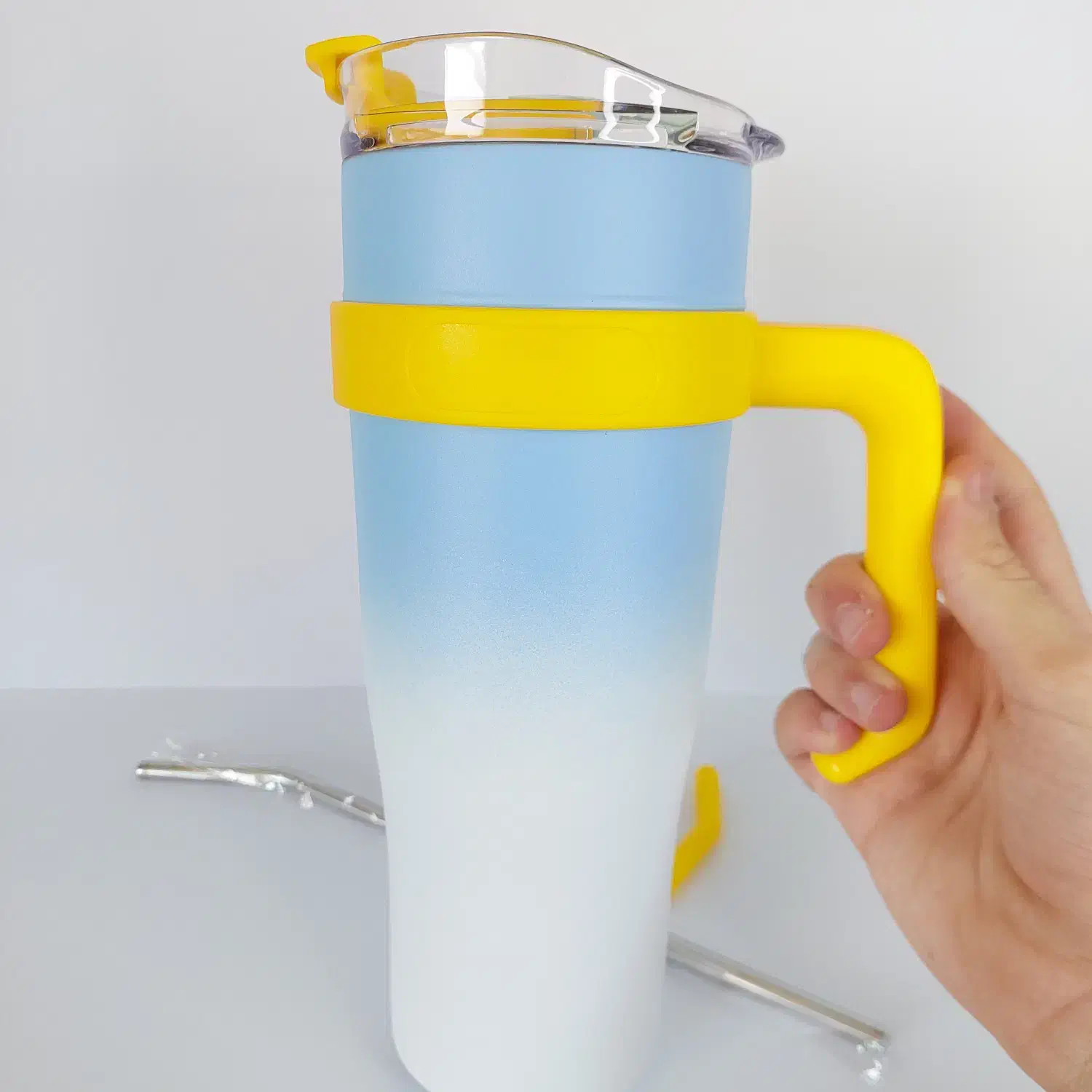 تراول ماگ ۱.۲L|ظروف نگهدارنده، پلاستیکی، یکبارمصرف|شیراز, معالیآباد|دیوار