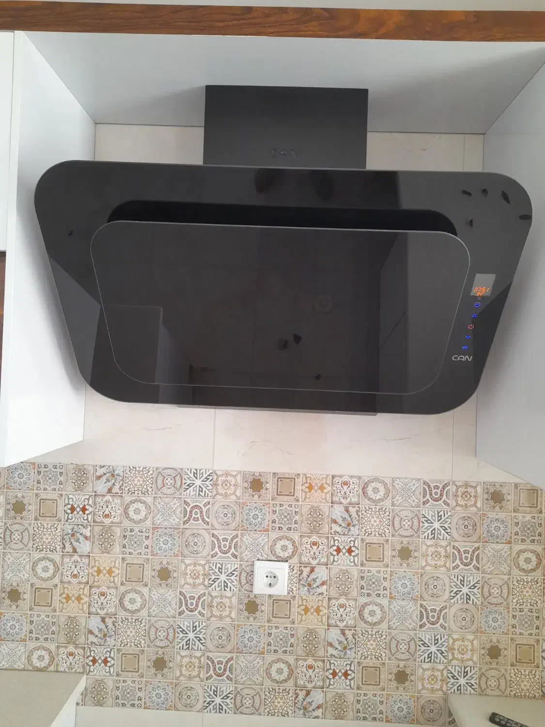 هود کن|هود|شاهرود, |دیوار