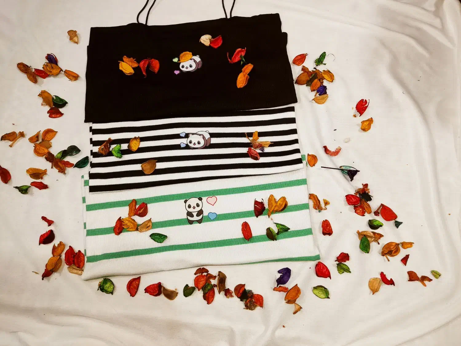 لباس زیر|لباس|باسمنج, |دیوار