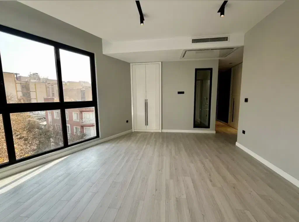 ۲۱۰ متر فرشته مدرن نوساز فول مشاعات