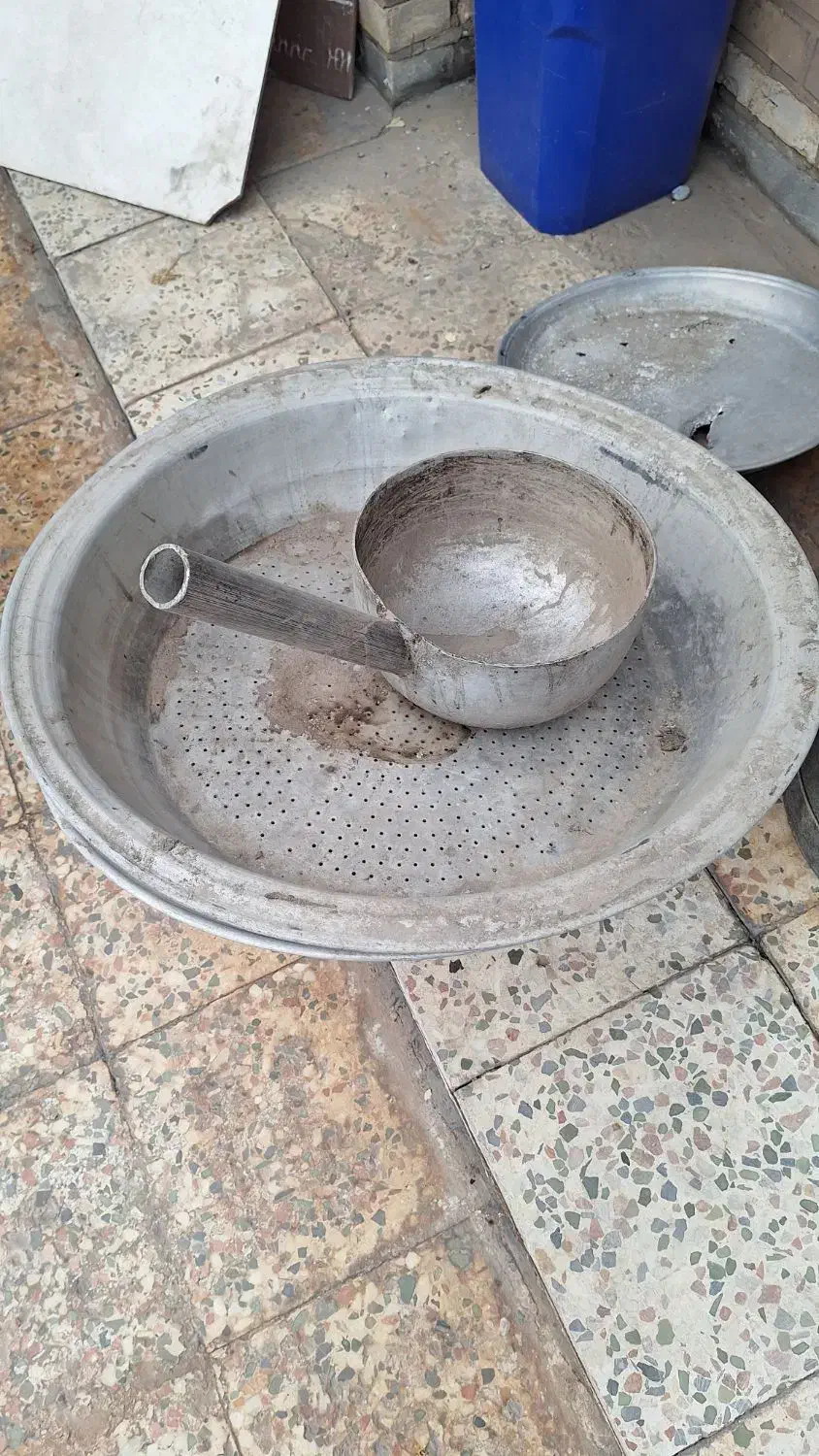 دیگ بزرگ و آبکش|ظروف پخت‌وپز|اهواز, کوی باهنر|دیوار