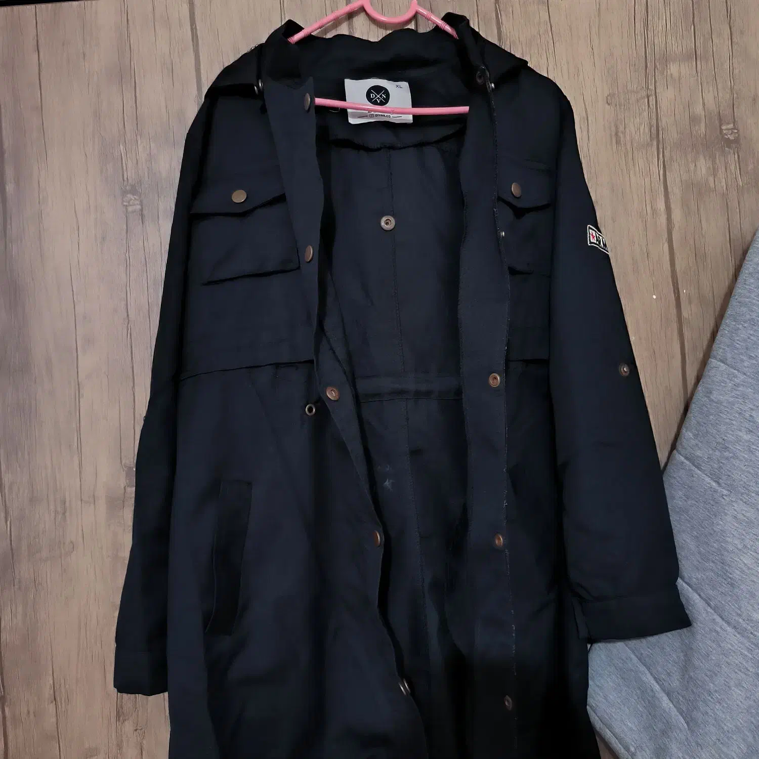 مانتو|لباس|بندر کنگان, |دیوار