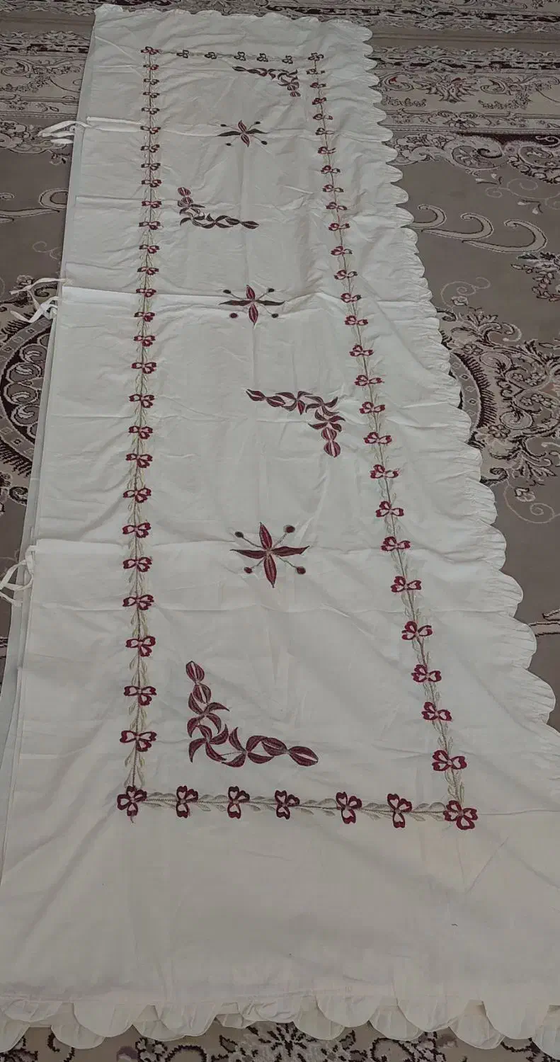 کناره وپشتی خارجی|رختخواب، بالش، پتو|ارد, |دیوار