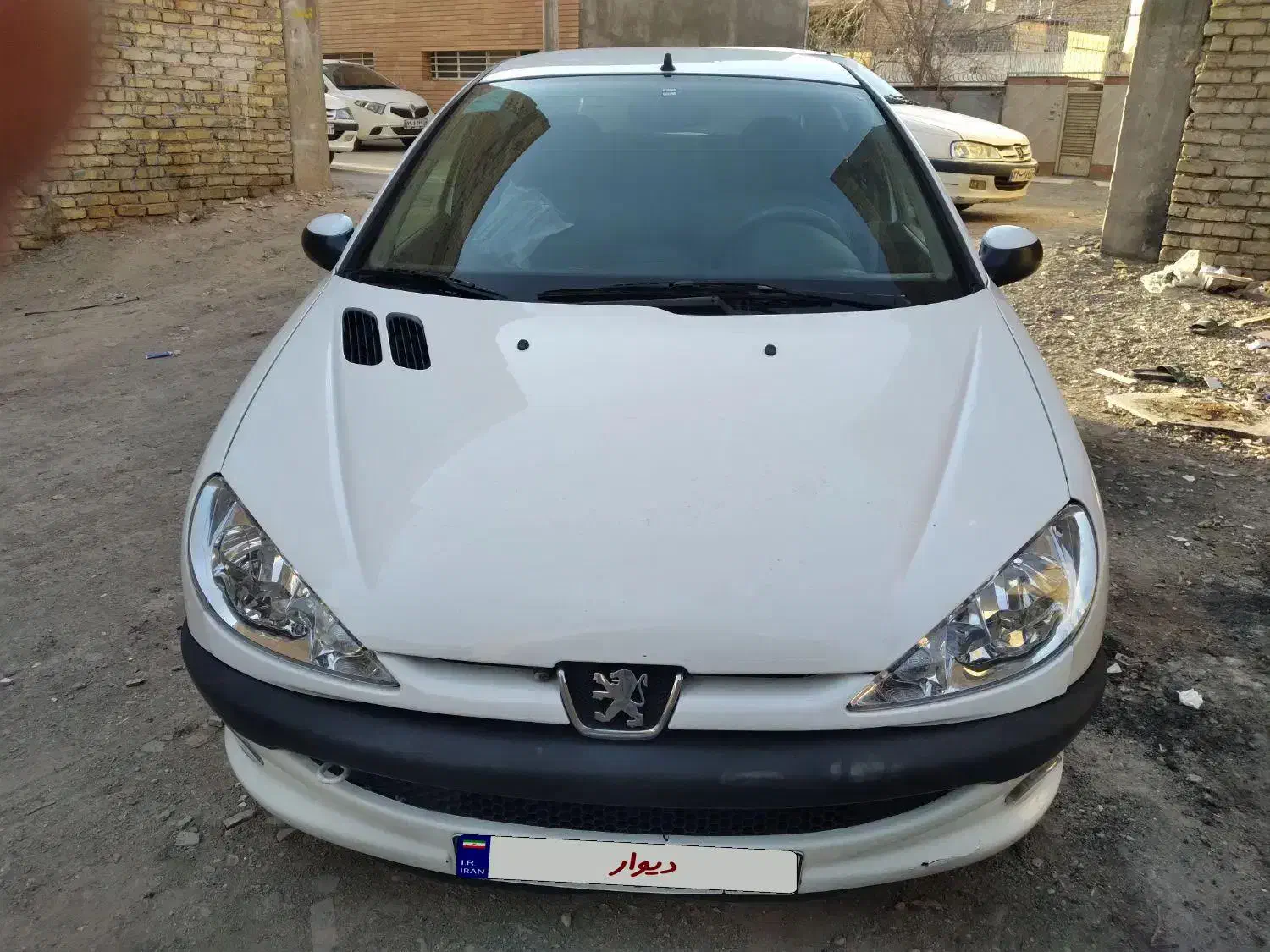 206.SD.V8مدل 95 متورتیوفایو بسیارتمیز خانگی|خودرو سواری و وانت|اصفهان, شهرک کاوه|دیوار