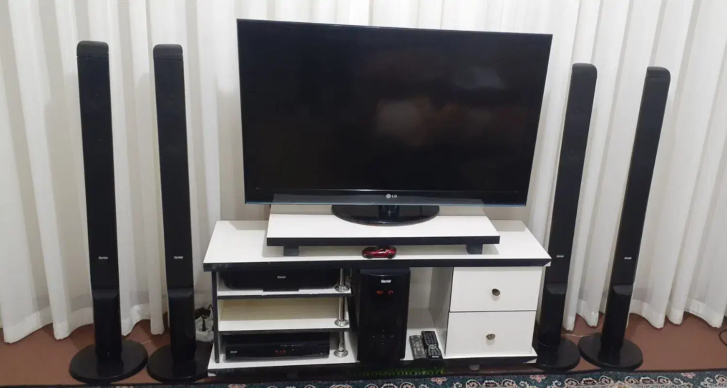 سینما خانواده مارشال|سیستم صوتی خانگی|مهاجران, |دیوار