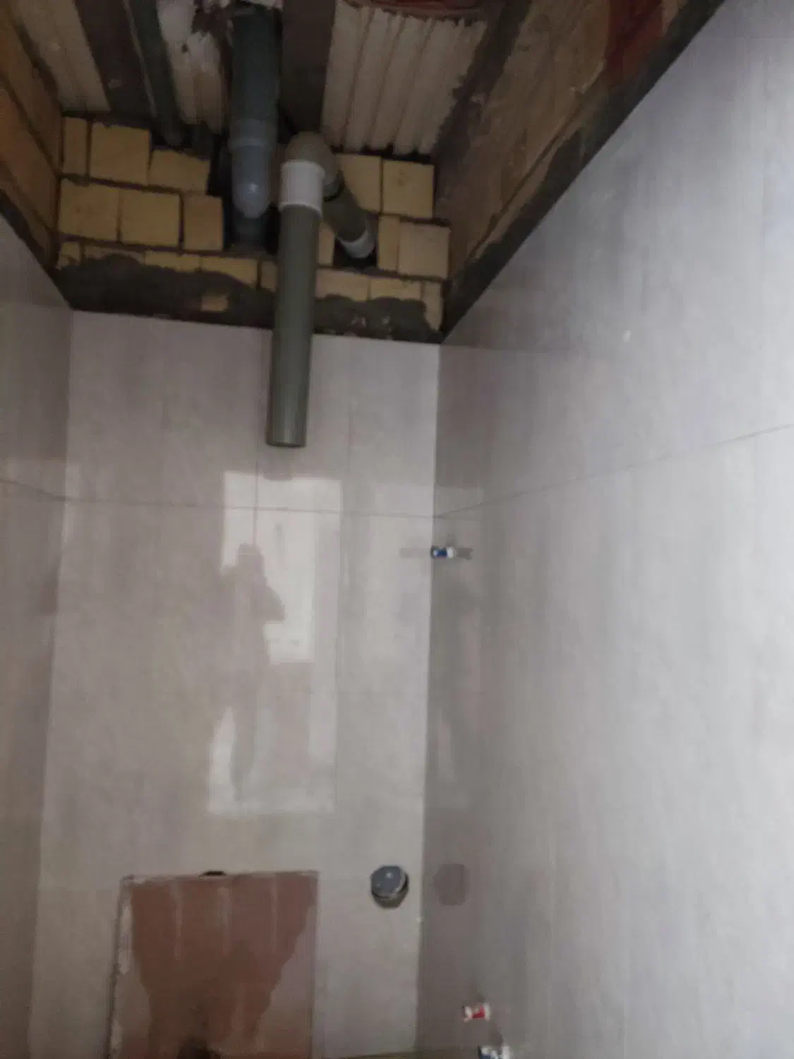 سرامیک کار|استخدام معماری، عمران و ساختمانی|قم, مسکن مهر|دیوار