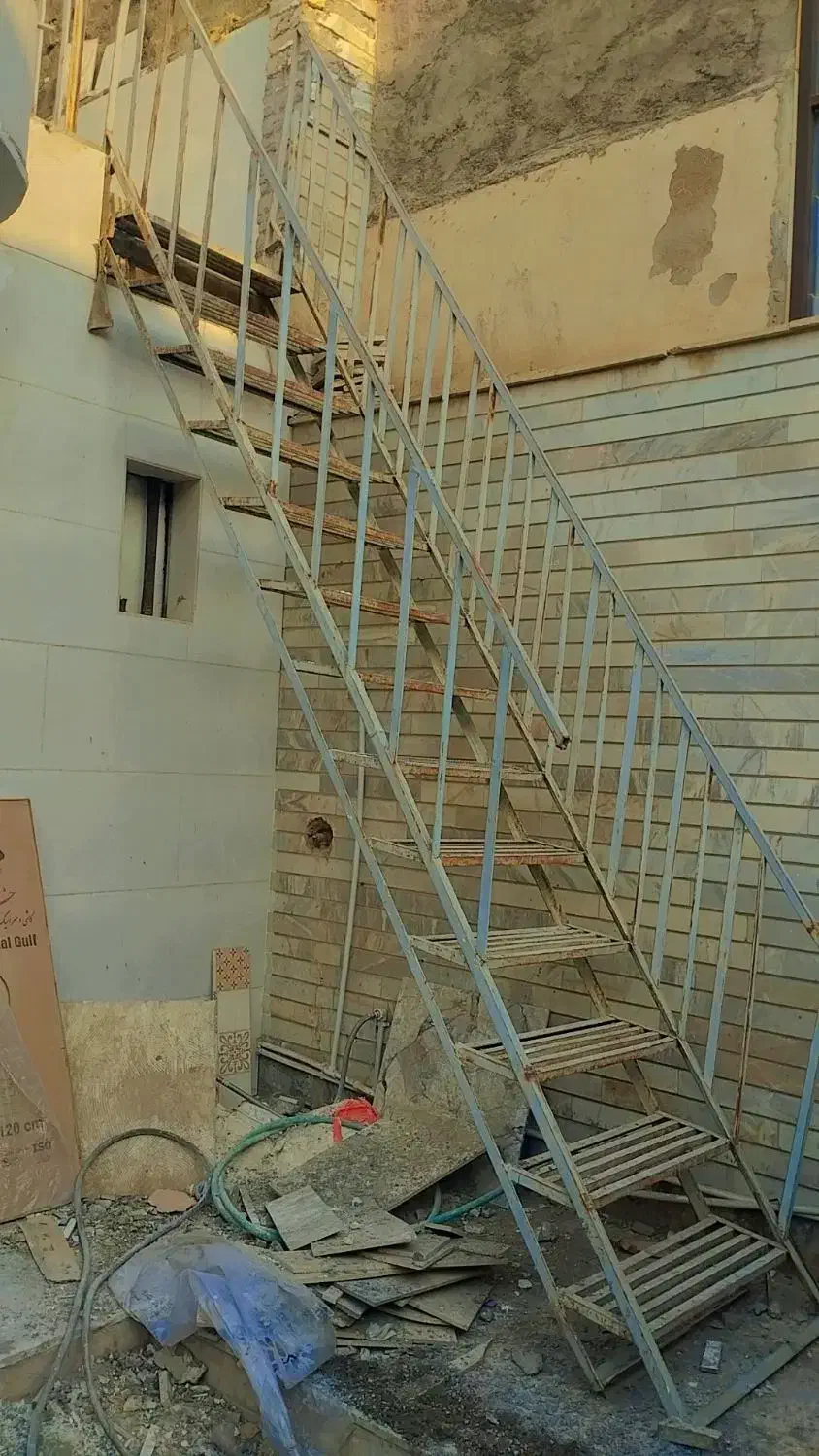 پله سالم مشتری زنگ بزنه|مصالح و تجهیزات ساختمان|آبادان, |دیوار