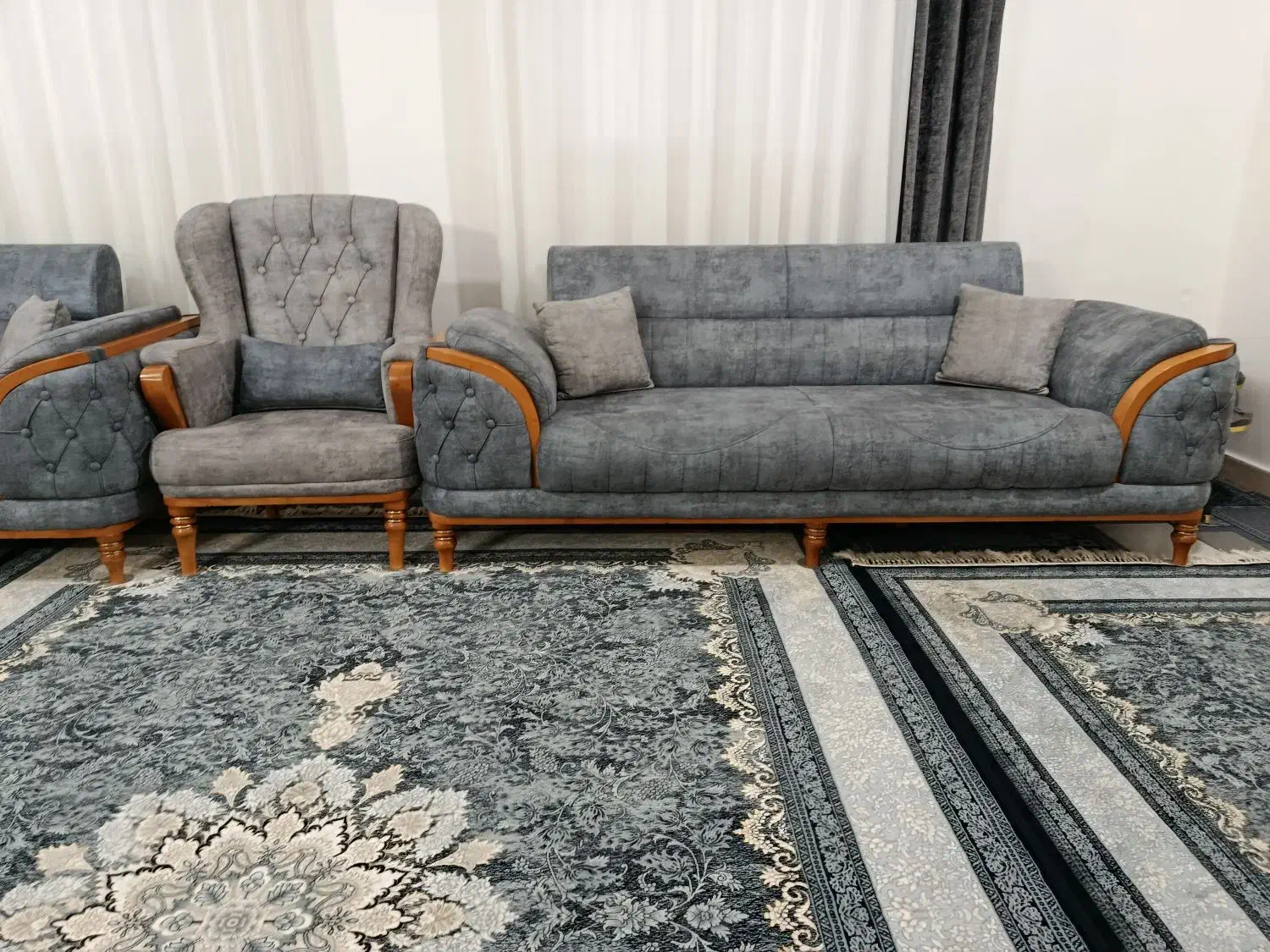 مبل و گل میز|مبلمان خانگی و میز عسلی|کازرون, |دیوار