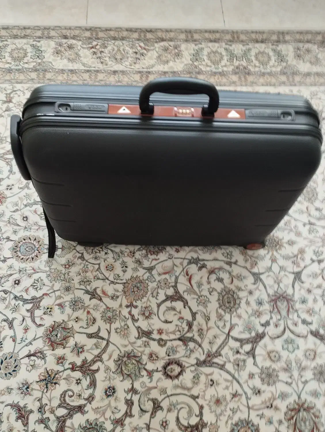 چمدان کرون|کیف، کفش، کمربند|اسلام‌شهر, شهرک واوان|دیوار