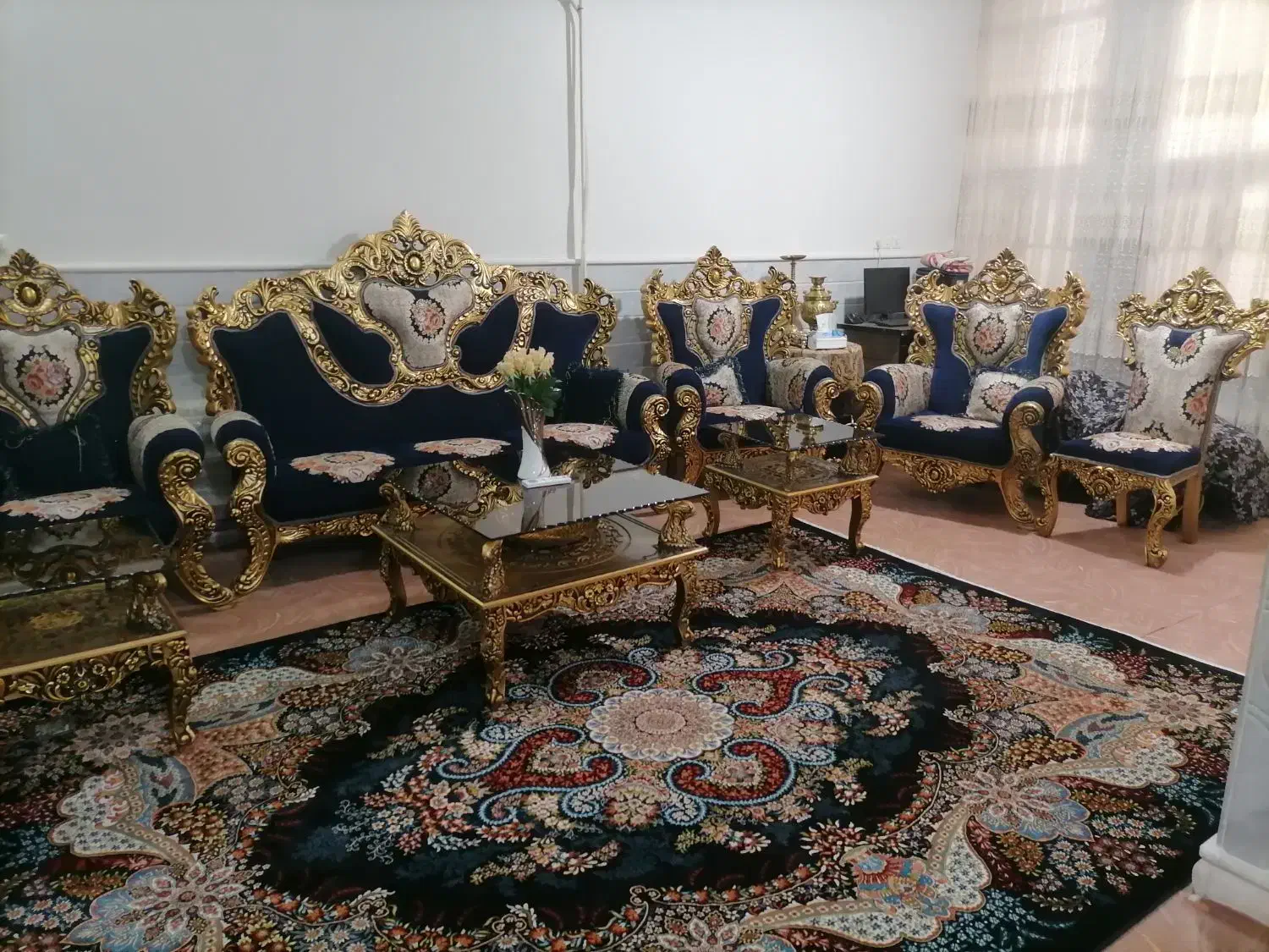 مبل 12 نفره|مبلمان خانگی و میز عسلی|قم, شاه ابراهیم|دیوار