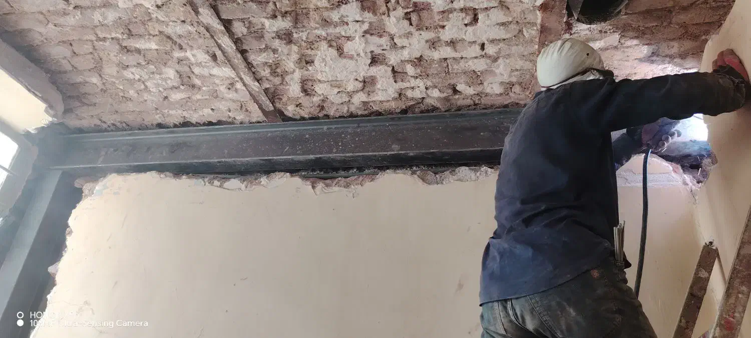 اوستا بنا بازسازی منازل تیراهنی گنبدی تخریب دیوار|خدمات پیشه و مهارت|کرمان, |دیوار