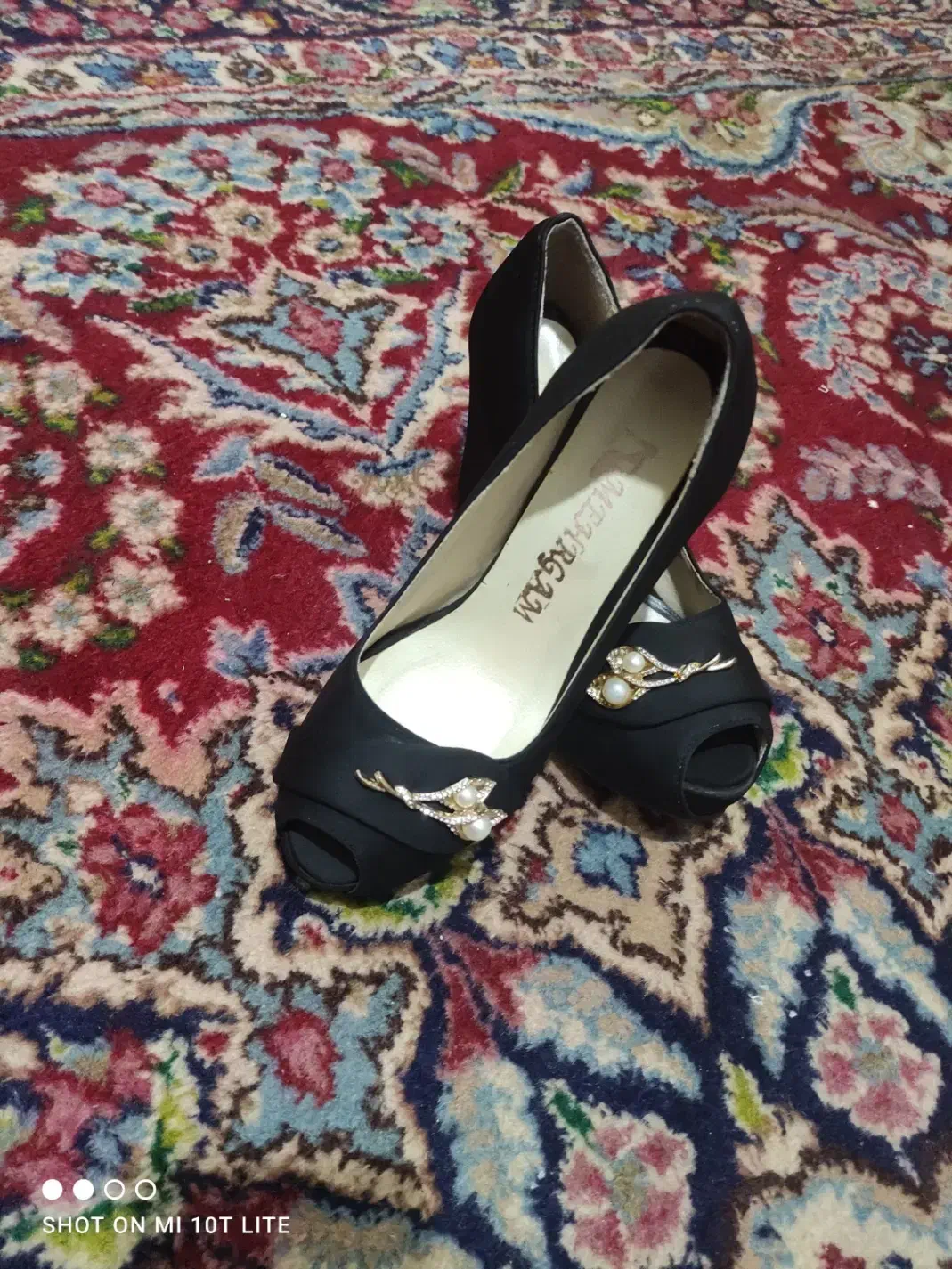 کفش مجلسی پاشنه بلند سایز ۳۷|کیف، کفش، کمربند|کرمان, |دیوار