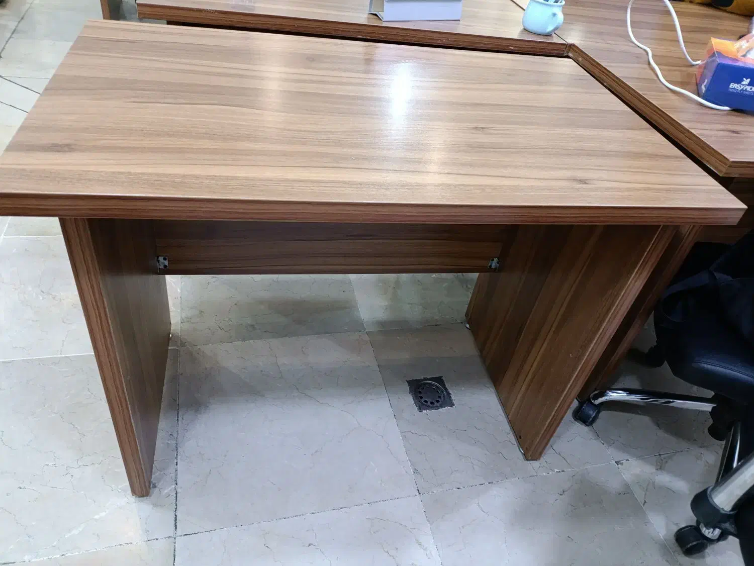 میز اداری در حد نو|دفتر کار|تهران, اباذر|دیوار