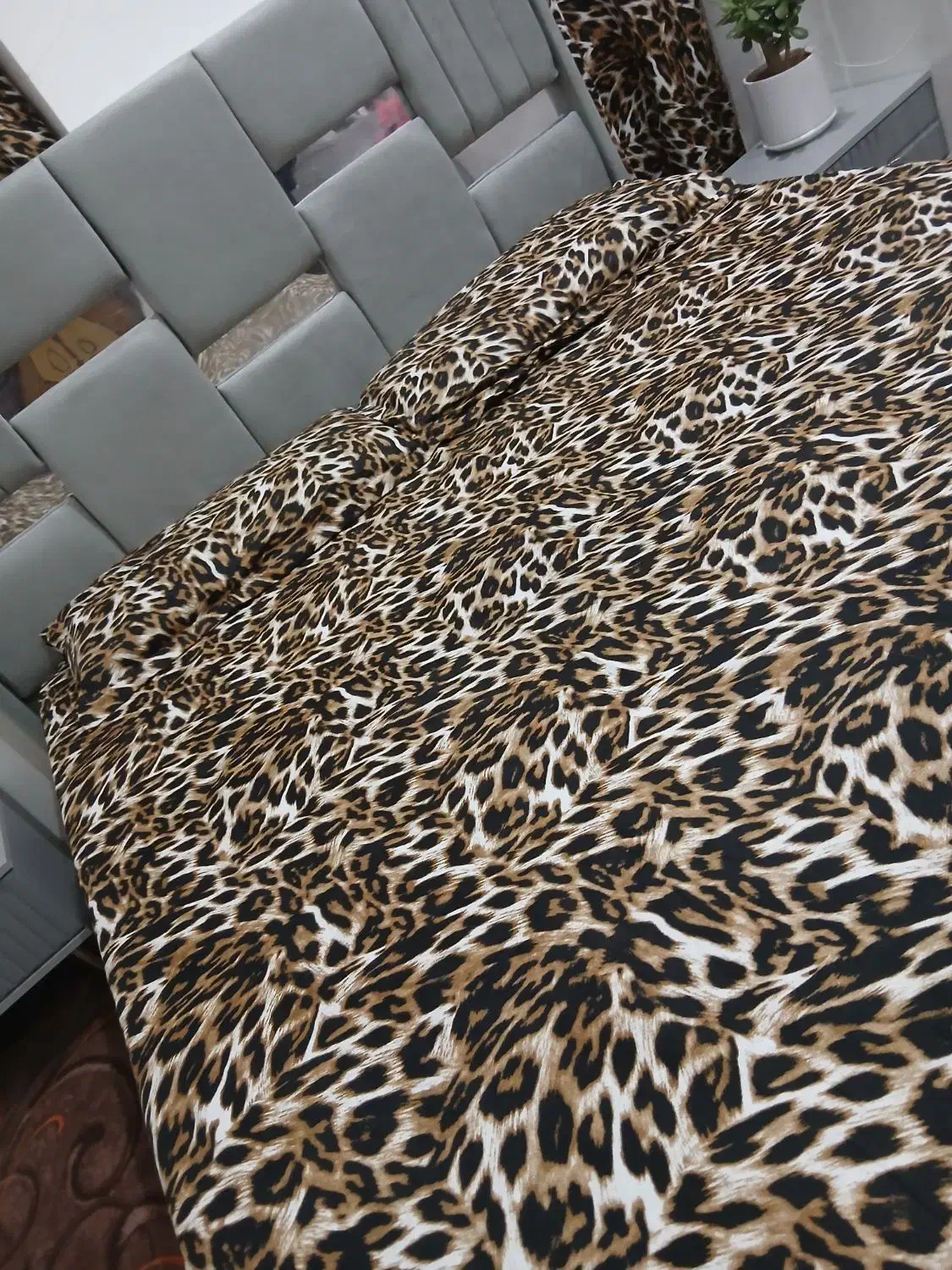 ست روتختی و پرده طرح پلنگی 8 تیکه|سرویس روتختی|میبد, |دیوار