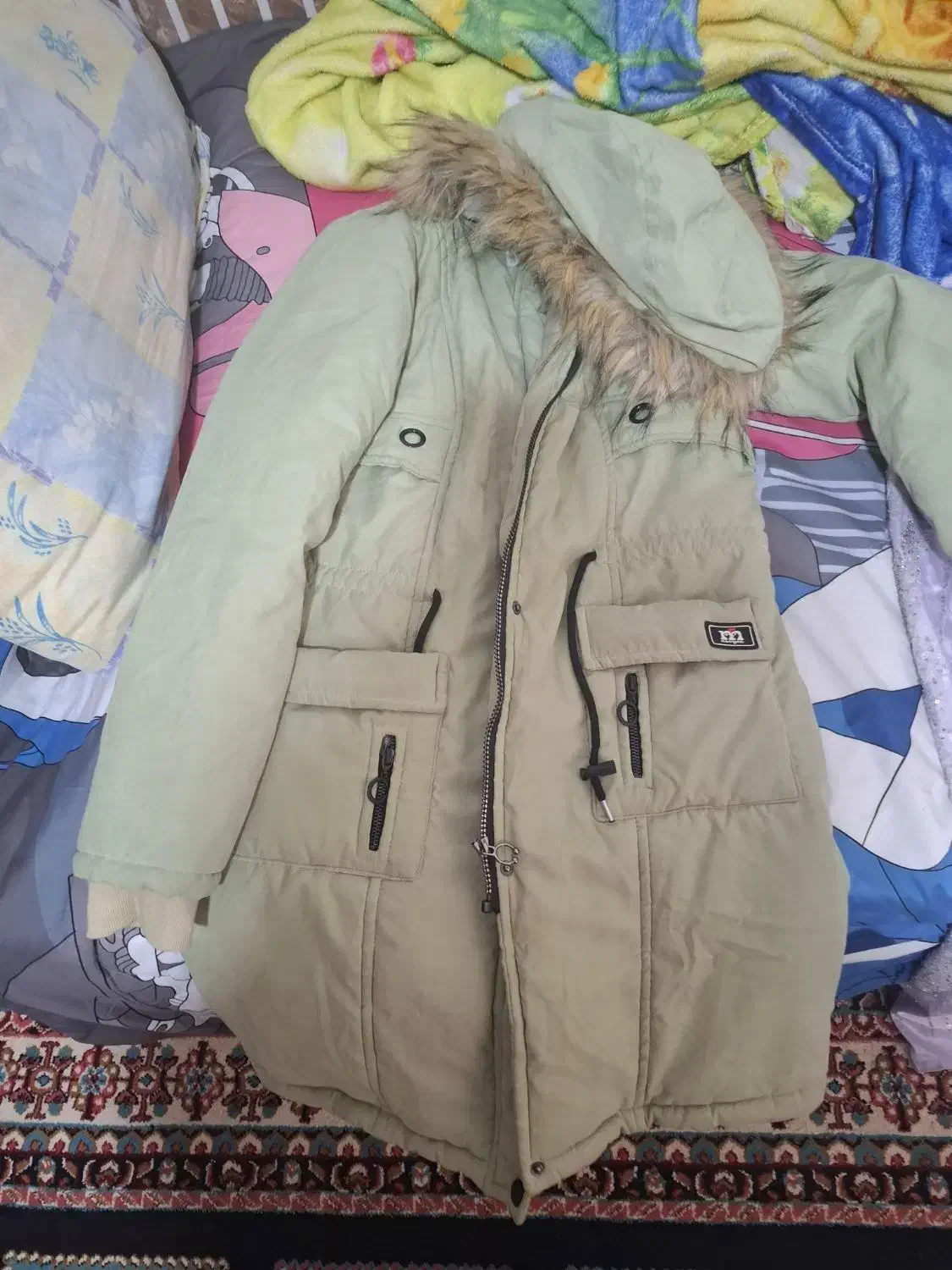 کاپشن در حد نو|لباس|ماهدشت, |دیوار