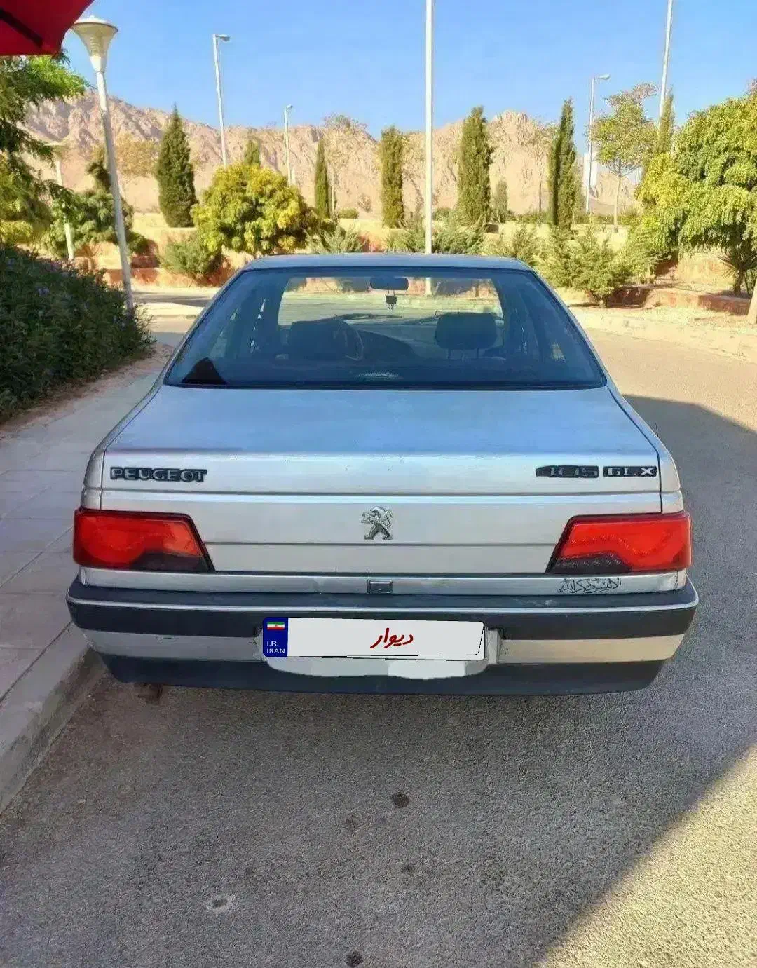 پژو ۴۰۵ تمیز|خودرو سواری و وانت|شهرکرد, |دیوار