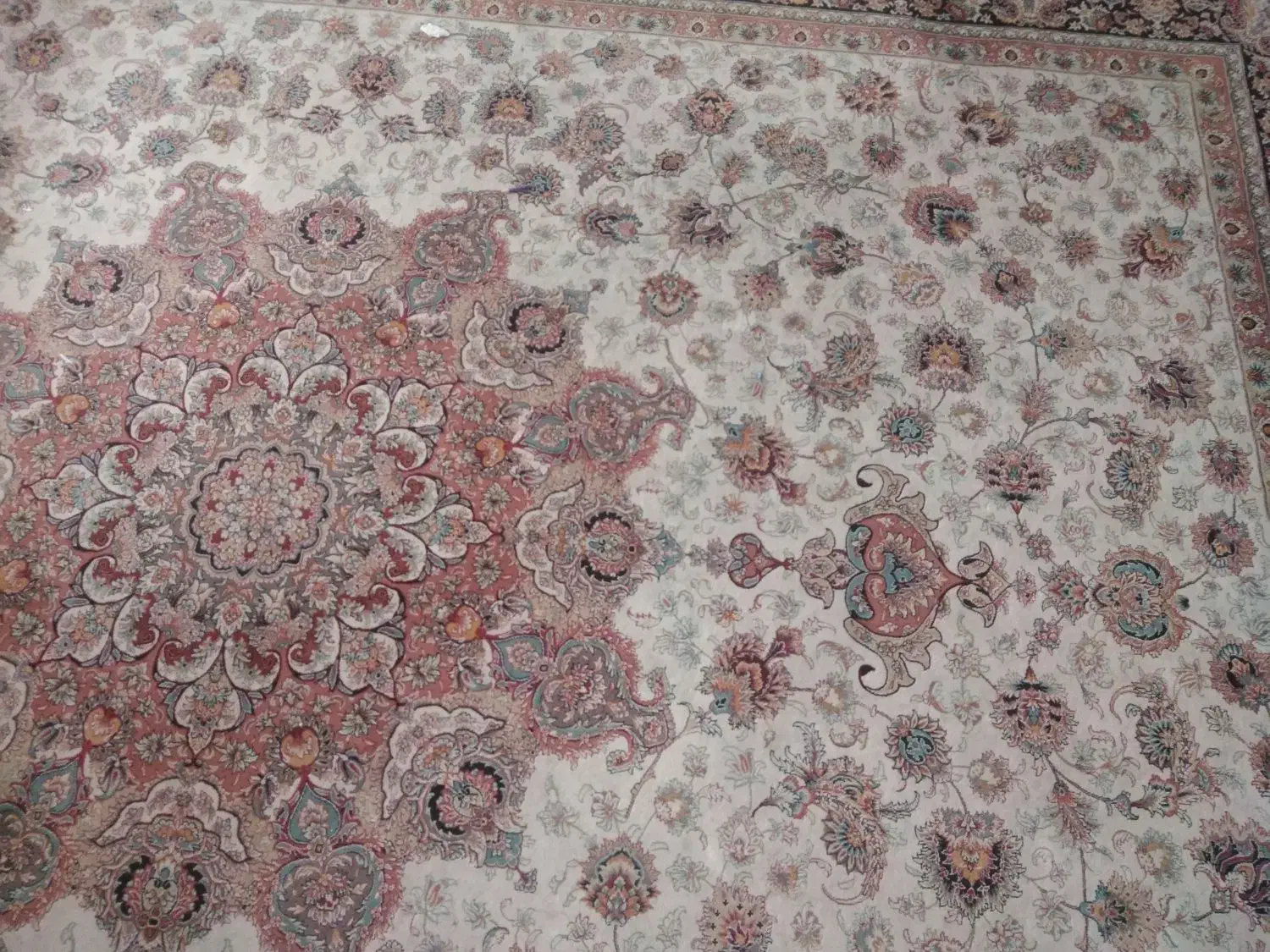 فرش 700شانه دست باف گونه|فرش|مشهد, شهرآرا|دیوار