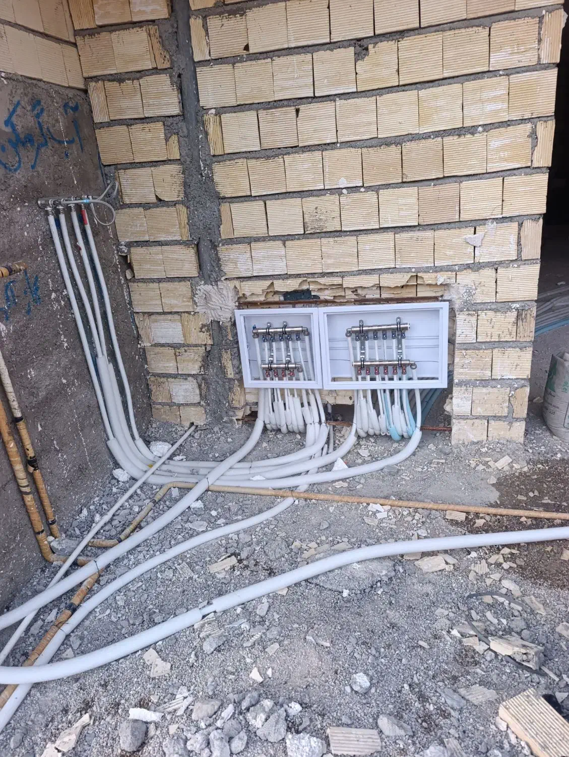 اجرای کارهای ساختمانی پذیرفته میشود|خدمات پیشه و مهارت|شهرکرد, |دیوار