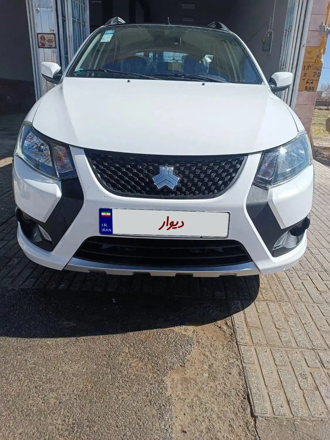 کوئیک SR|خودرو سواری و وانت|یزد, |دیوار