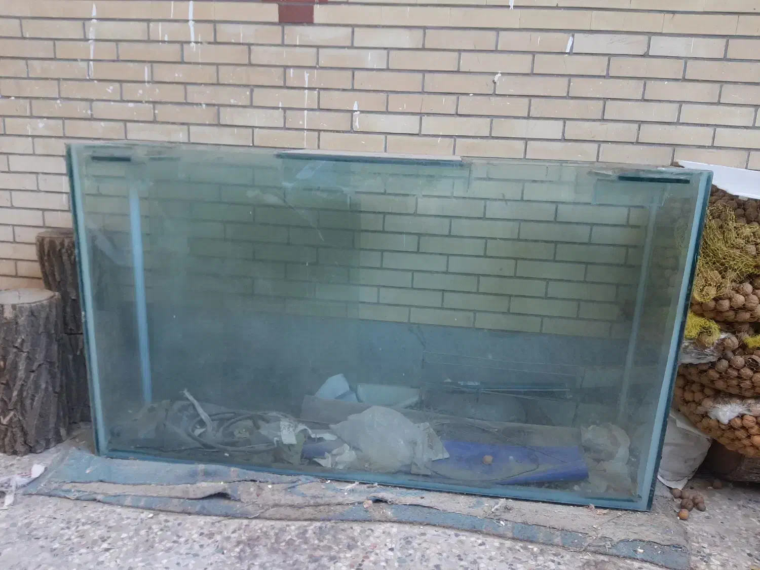 آکواریوم بزرگ|لوازم جانبی حیوانات|سامان, |دیوار