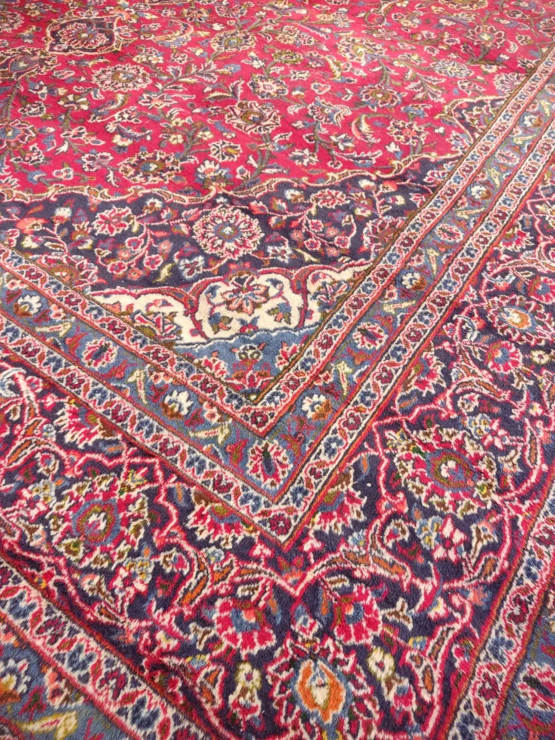 یک عدد فرش ۱۲ متری دستباف|فرش|هشترود, |دیوار